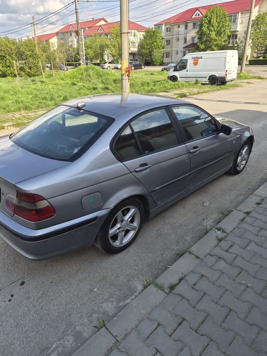 Vând BMW 320d model facelift
