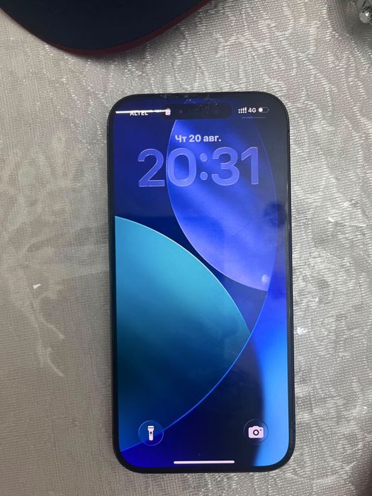 iPhone 15 pro 128gb 83akb