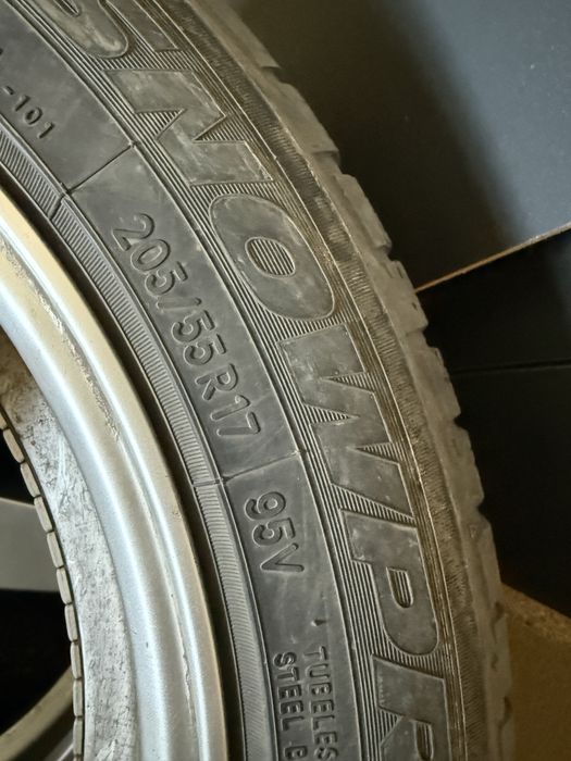Jante VW 5x112 et45 7.5j cauciucuri iarna