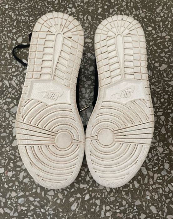 Jordan 1 low python leather