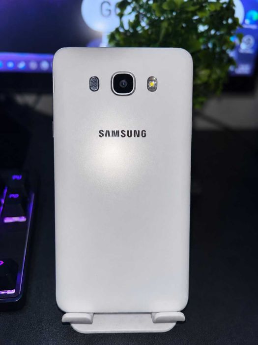 Samsung Galaxy J7 (2016) Telefon Îngrijit  Super AMOLED