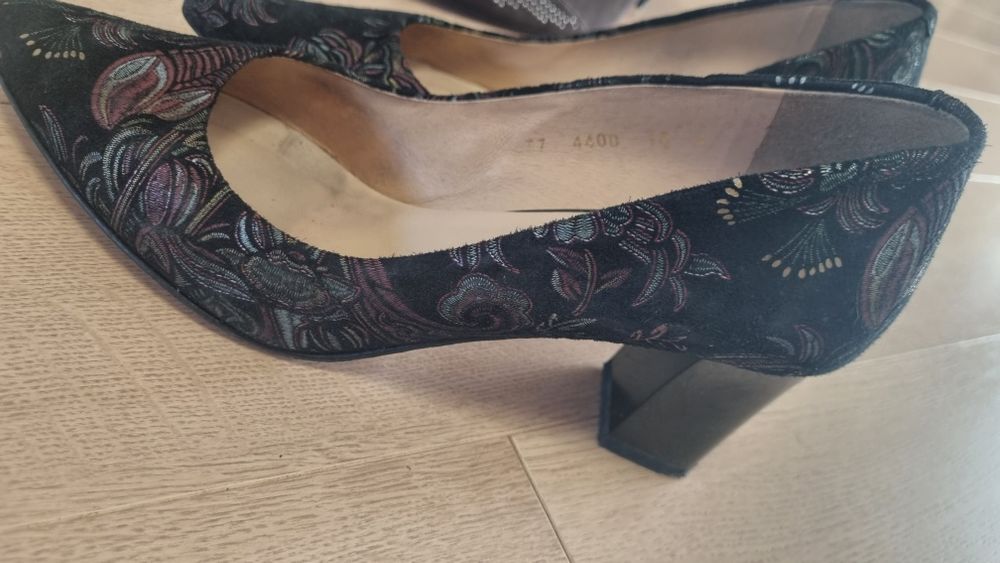 Дамски обувки на ток