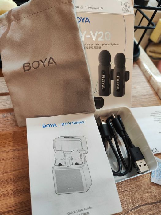 BOYA BY-V20 – безжични микрофони, пълен комплект, нови