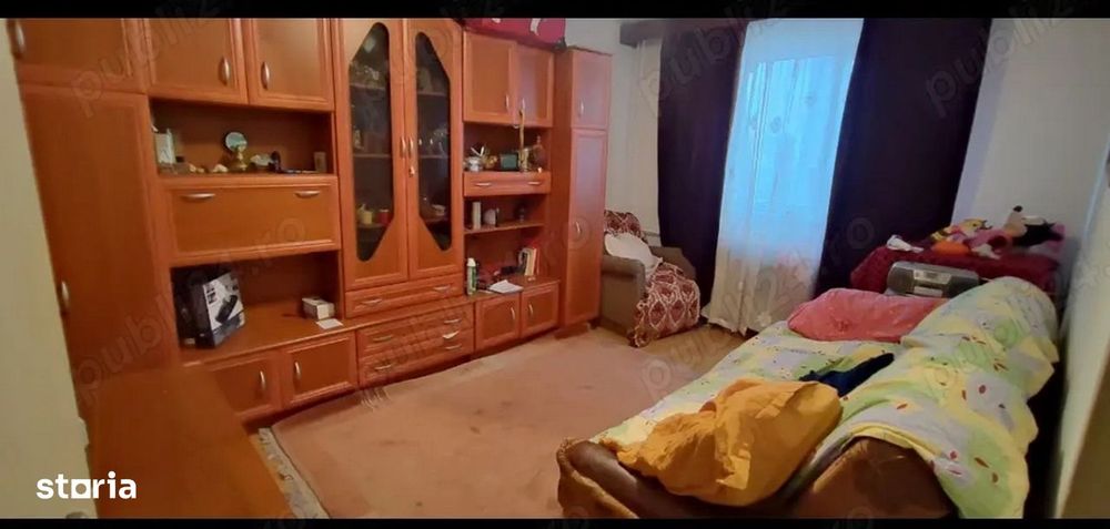 Apartament cu 3 camere în zona Noua, COD 8268