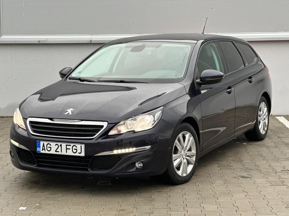 Peugeot 308 sw / 1.6 blue Hdi -120 CP / Panoramic / Navigație / Camera / Unic Proprietar