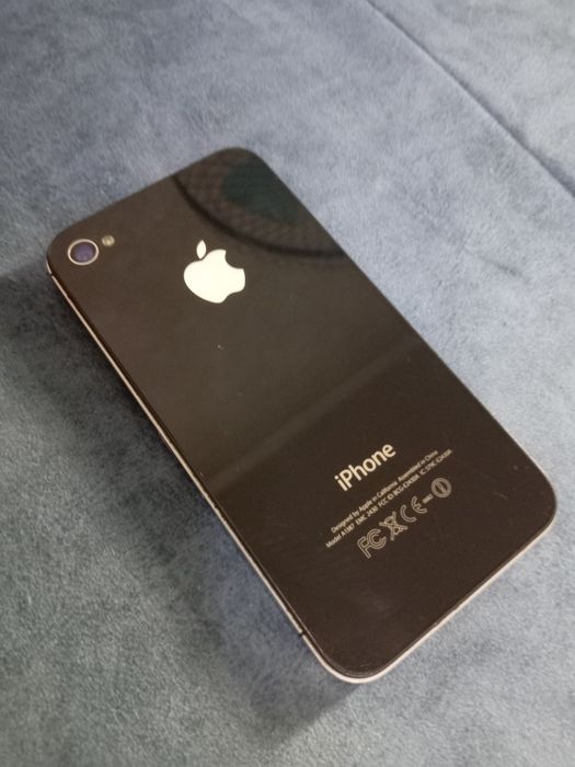 Apple iPhone 4s раритет