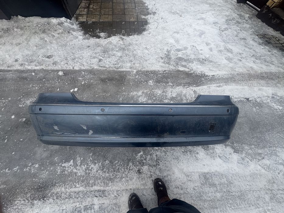 Задний бампер от 211 мерседеса