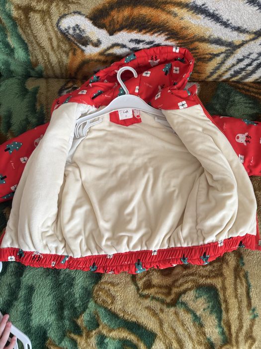 Куртка на девочку