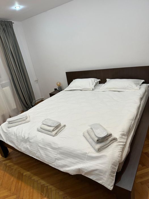 Apartament 3 camere Calea Bucuresti( institut)