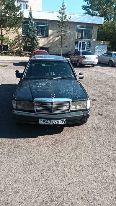 Продаю Мерседес 190