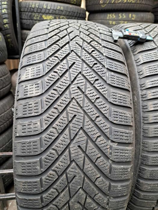 2 anvelope 235/55 R19 Pirelli