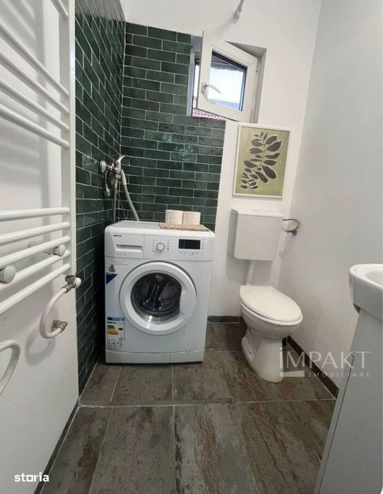 Apartament cu 3 camere, zona centrală-UMF