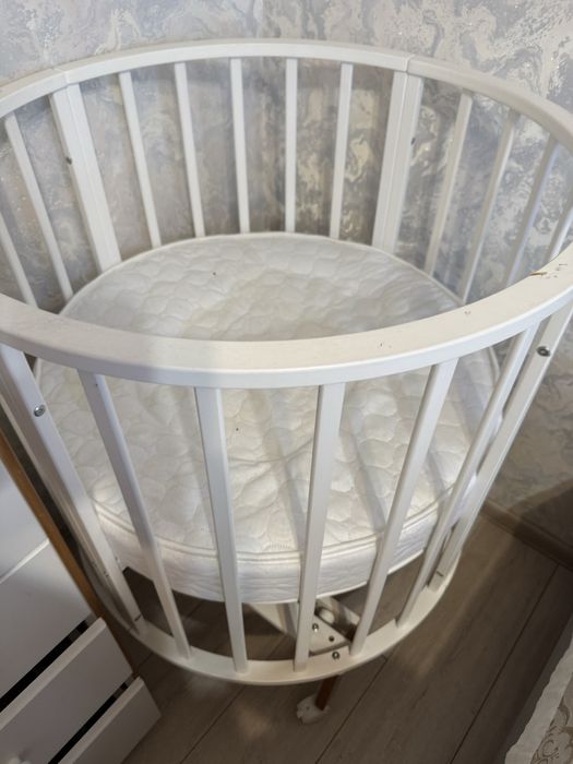 Продам кровать