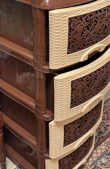 Пластиковый комод