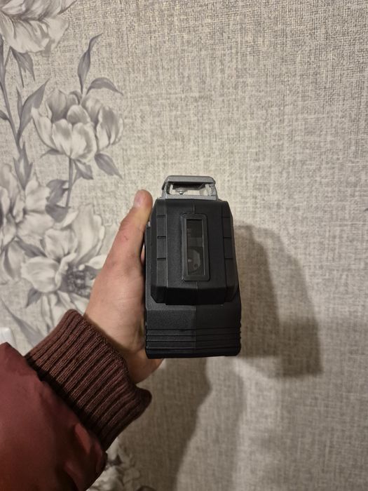 Parkside лазерен нивелир PKLLP 360 B3