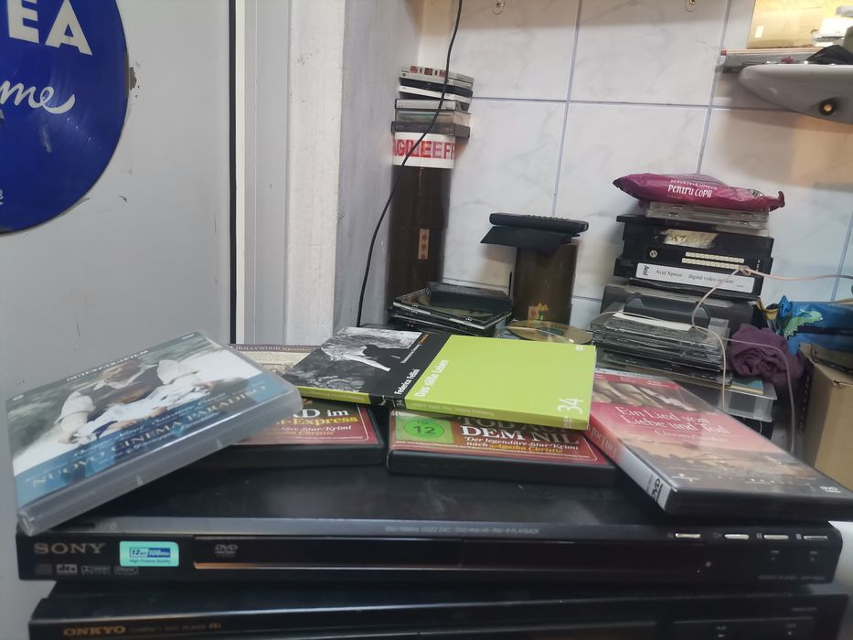 Sony dvd cu dvd uri pt piese