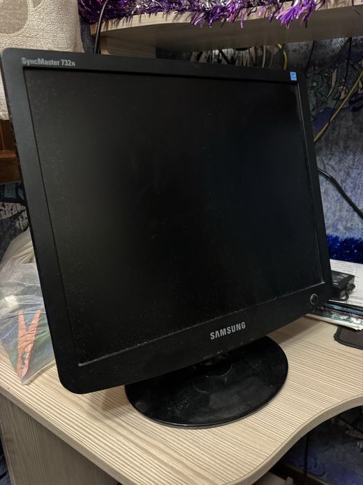 Monitor samsung 17 диагональ
