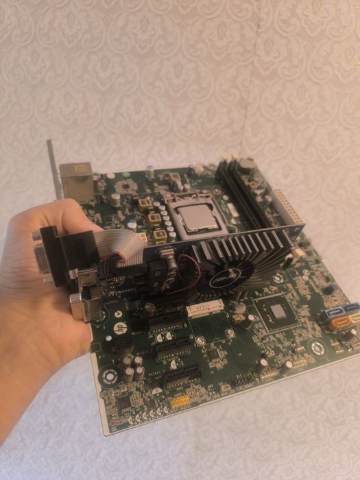 Комплект i3 2120/ материнка 1155 сокет/ Видеокарта 1GB asus