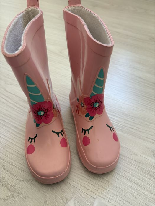 Продаю резиновые детакие сапожки