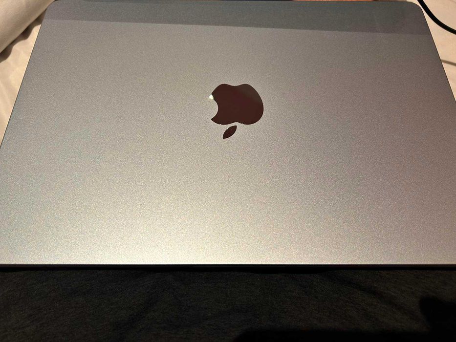 MacBook Air Ten-Core M5 16GB RAM 512GB SSD Model 2026 г