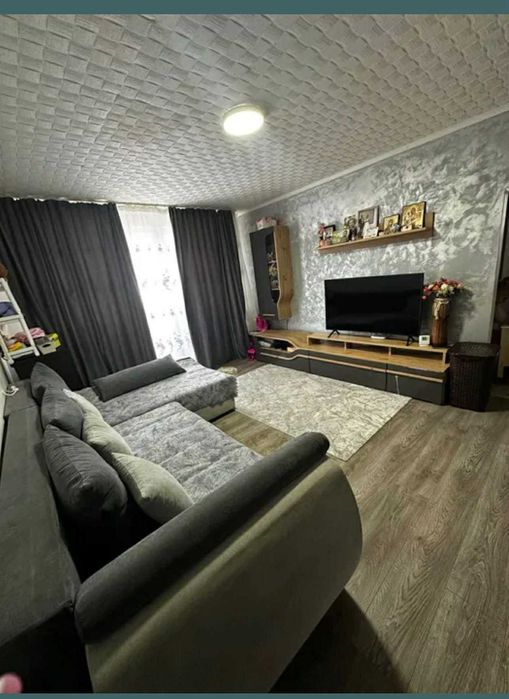 Apartament 2 camere de vânzare