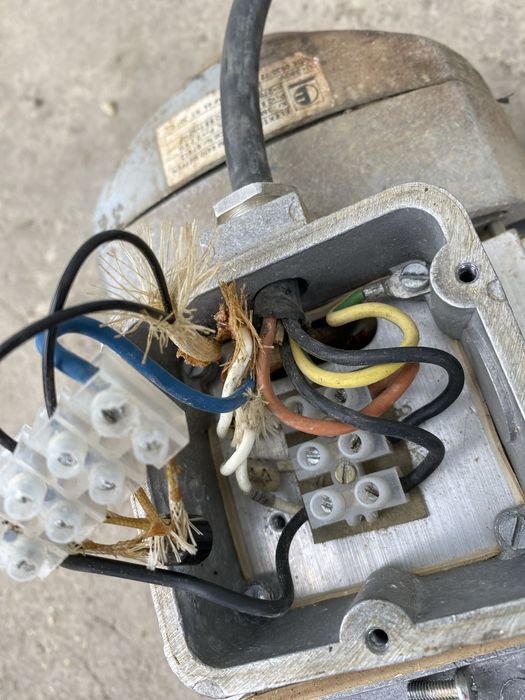 Motor electric trifazat 2,2kw -2800 turatii