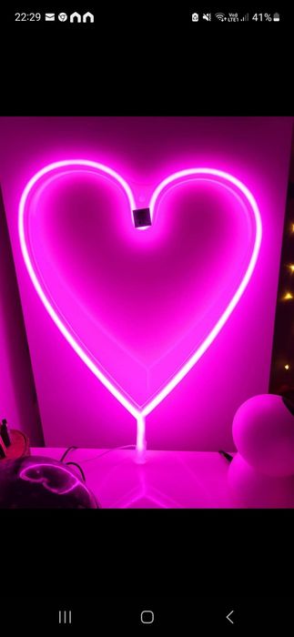 Lampa inimioara led roz noua 40 lei