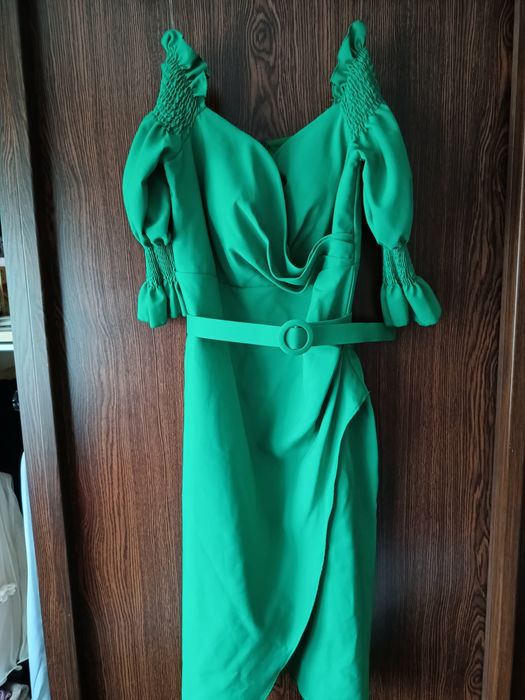 Rochița de vânzare!