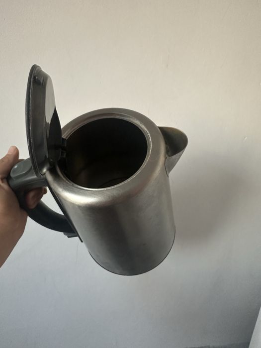 Электрочайник REDMOND