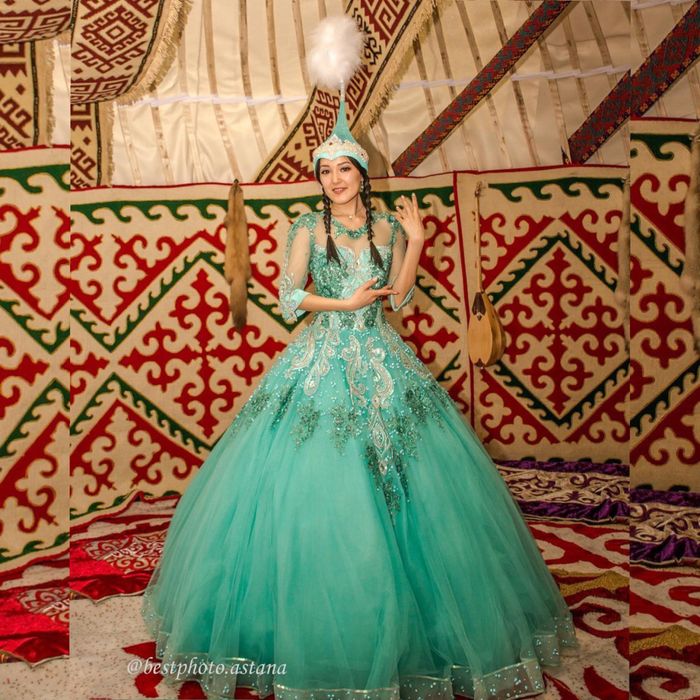 Платье национальное