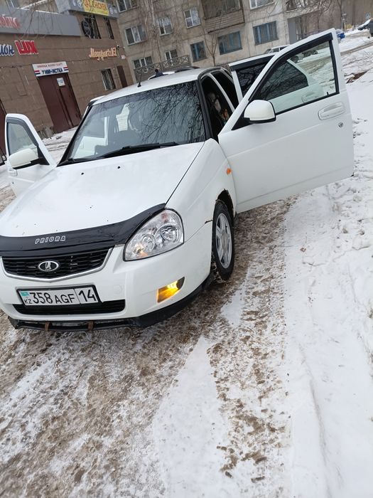 Продам приору 2013 г.