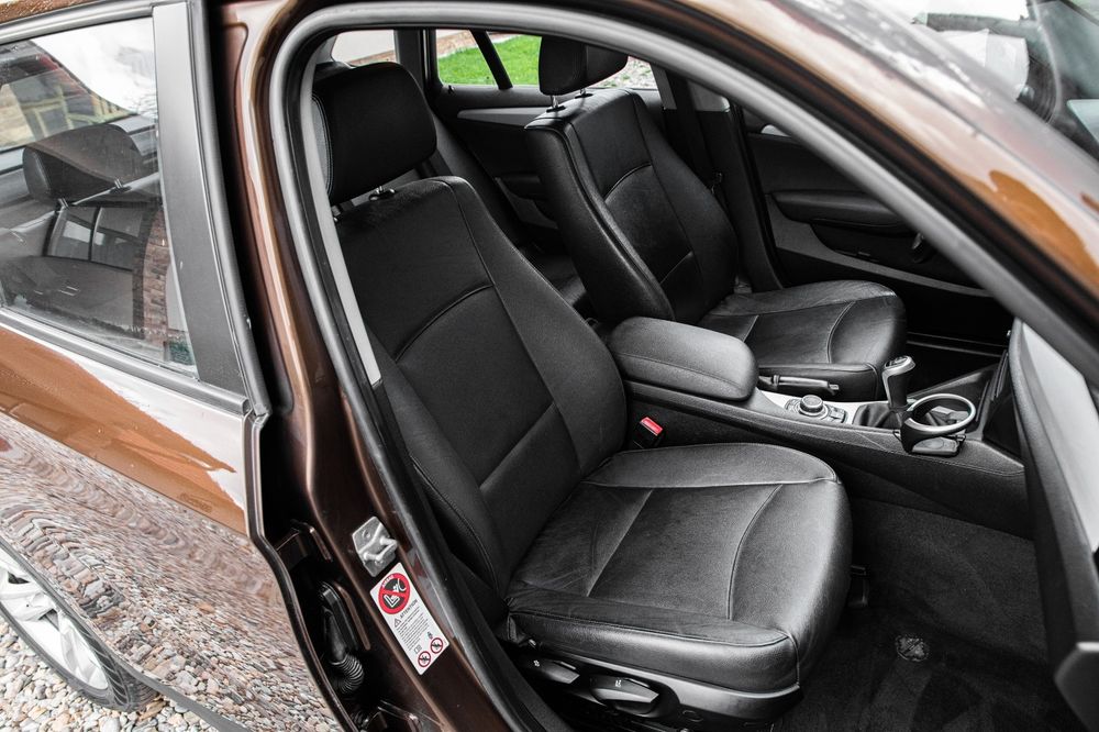 BMW X1 2010 — imagine 3