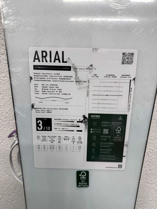 placa noua snowboard nitro arial L146cm