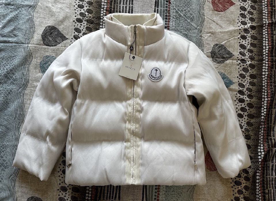 Якета:Moncler x Palm Angles