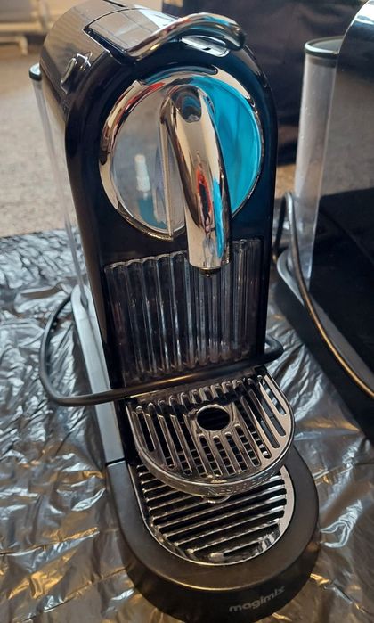 2 buc Masina cafea nespresso Megamix