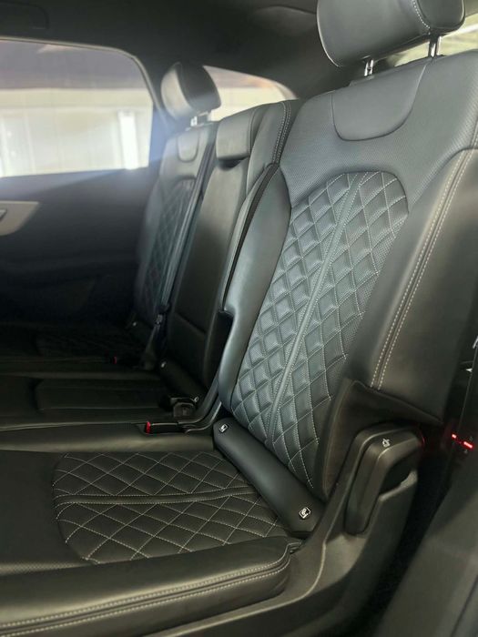 Audi Q7 s line 5.0 tdi