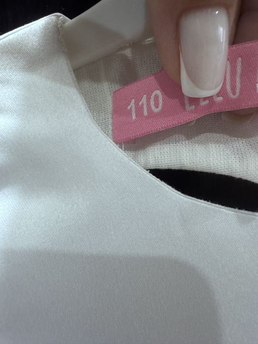 Продам платья на девочку