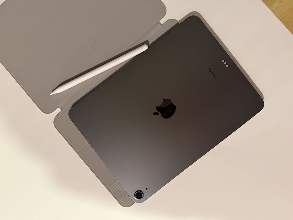 IPad Air 5 64GB + Apple Pencil Pro full cutie amadoua