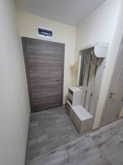 Тристаен Апартамент в Съдийски