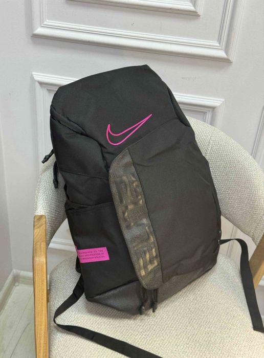 Продаю рюкзак Nike ELITE