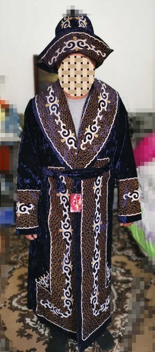 Продам чапан новый