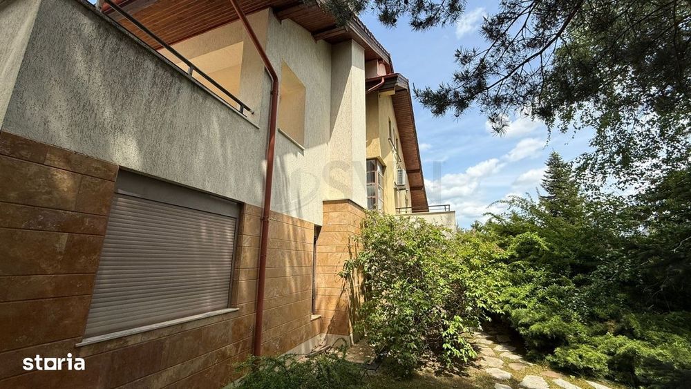 Vila de vanzare Paradisul Verde 1700mp teren