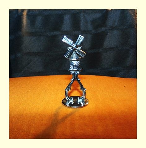 метална мини вятърна мелничка