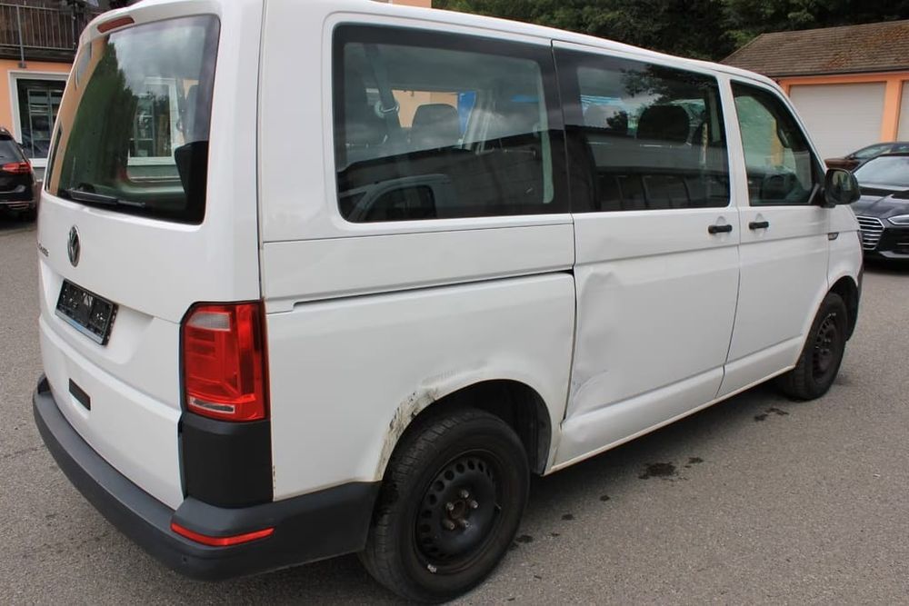 Vând Volskwagen T6 avariat an 2018 2000 TDI 5 viteze import Germania
