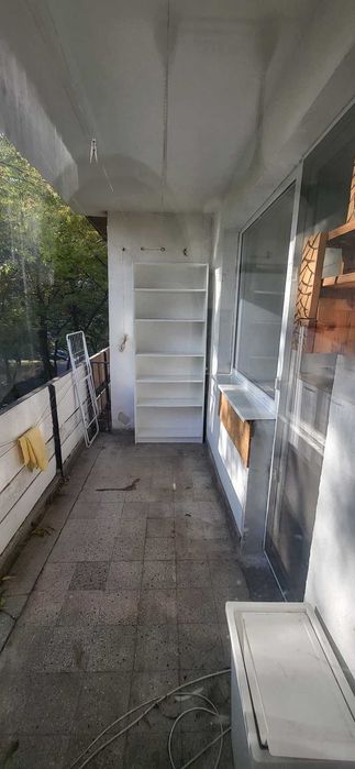 Двустаен имот в кв.Света Троица