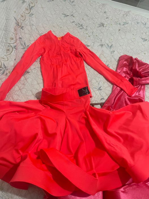 Платье для бальных танцев