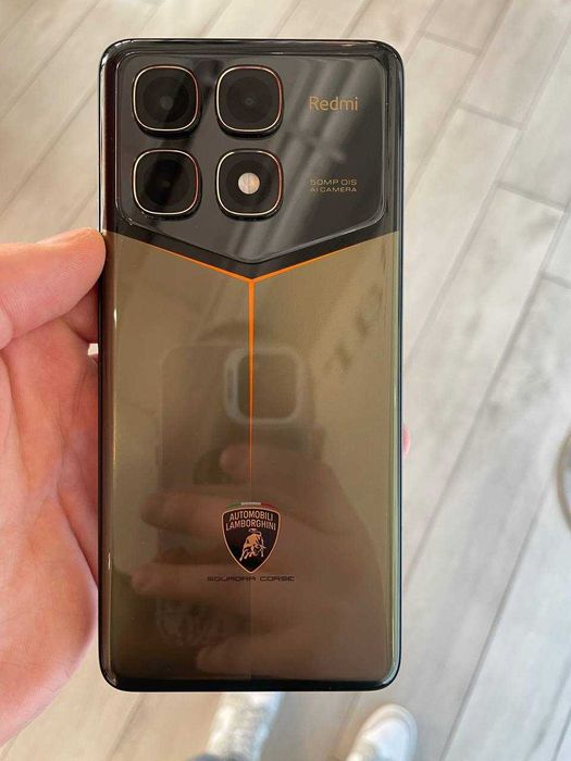 Redmi K70 Ultra Champion Edition
