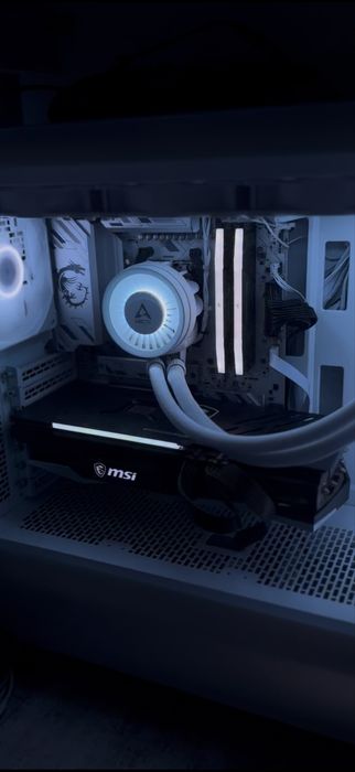 Placa Video MSI RX 6750XT 12gb triple fan