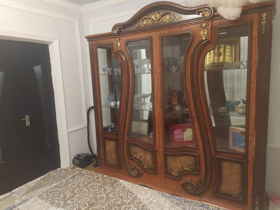 Стенка для гостиной цена договорная...