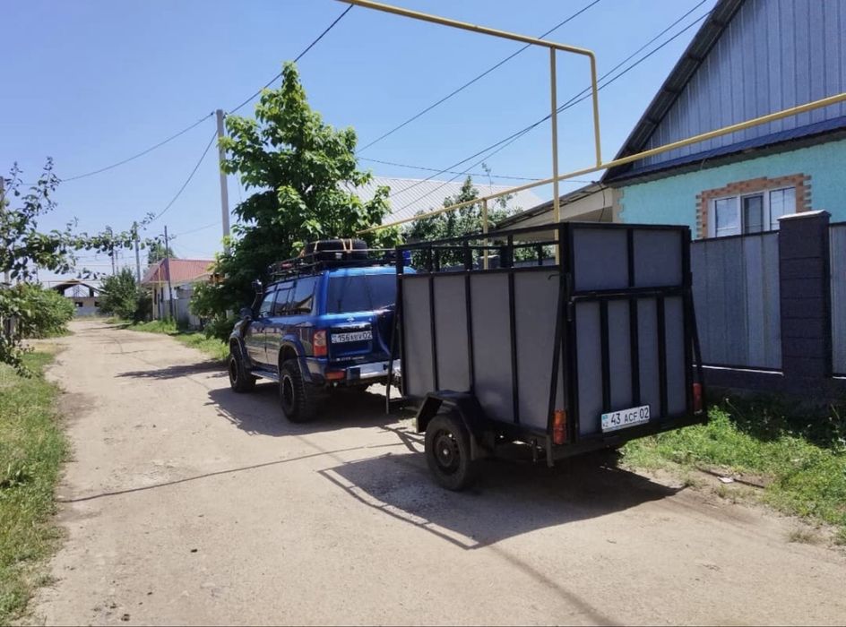Продам прицеп/скотовоз/коневоз